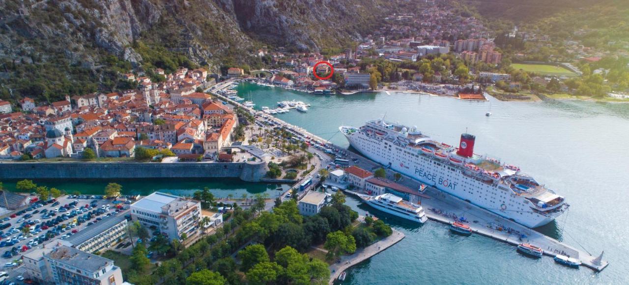 Old Kotor Apartment Bagian luar foto