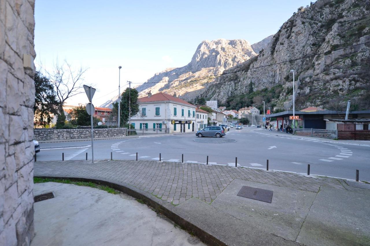 Old Kotor Apartment Bagian luar foto